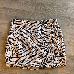 M Abercrombie & Fitch Skirt NWT